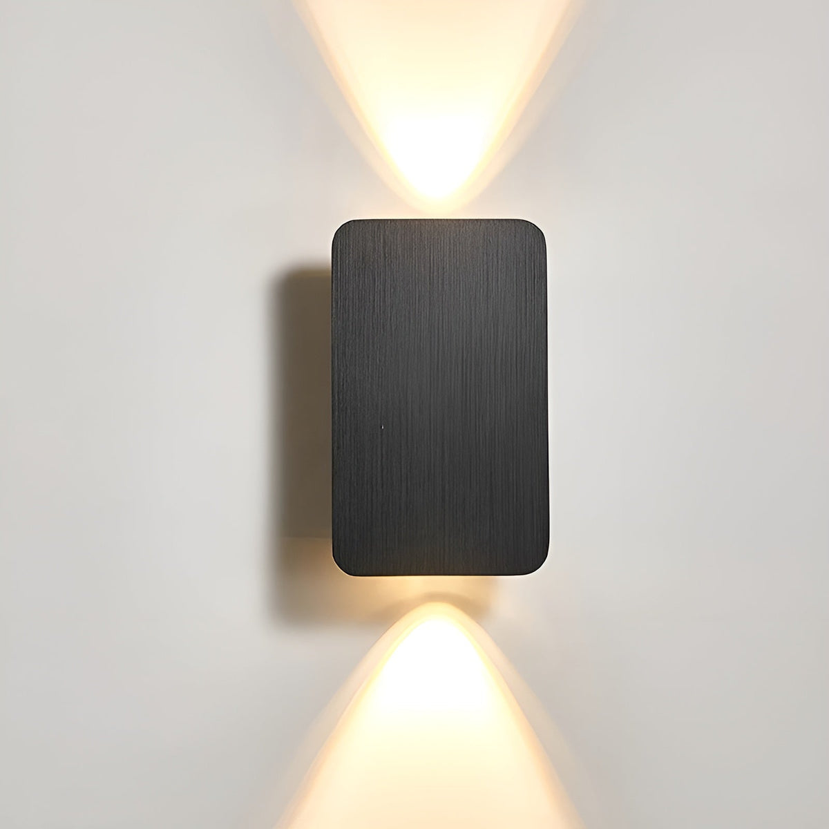 Modern LED Wall Lamp: Up/Down Light for Elegant Ambiance