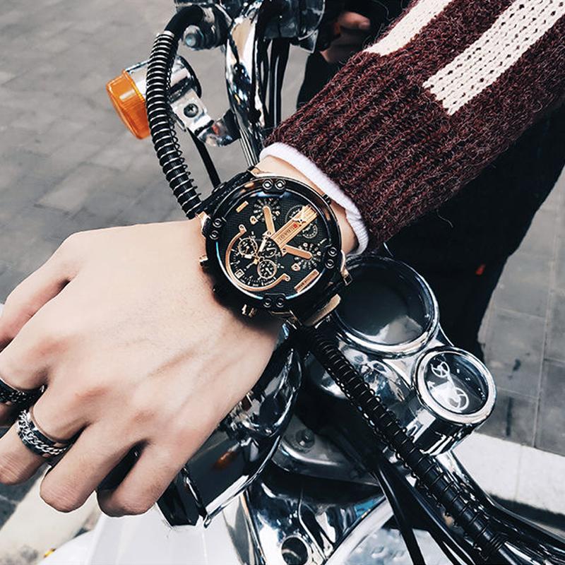 Stainless Steel Chronograph Quartz Watch with 10 m Water Resistance