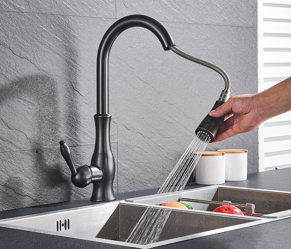Retractable kitchen faucet in gold, black and silver
