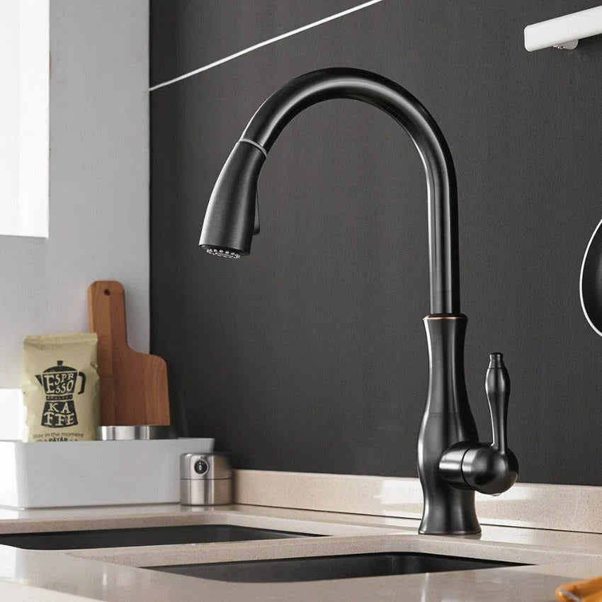Retractable kitchen faucet in gold, black and silver